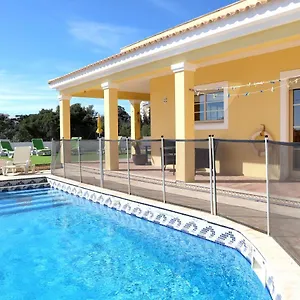 https://casa-dos-cotas-alvor.hotelaalgarve.com